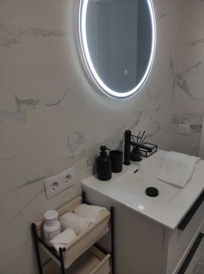 Penthouse Las Americas First Line De Lux อาโรนา ภายนอก รูปภาพ