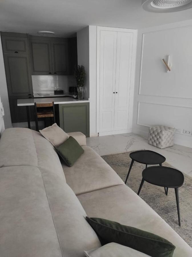 Penthouse Las Americas First Line De Lux อาโรนา ภายนอก รูปภาพ